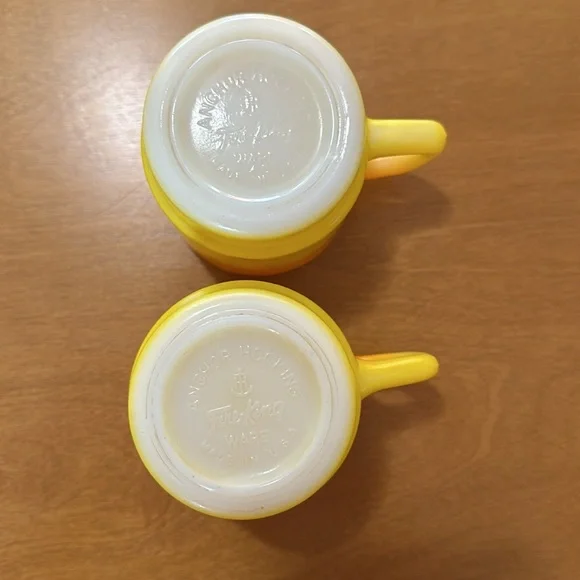 Pair of vintage anchor hocking fire king mugs - Picture 5 of 6